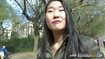 Hot Sicilia Surprises Tourist Katana with Public Lesbian Sex