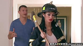 Brazzers - Shes Gonna Squirt - Putting Out The Fire scene starring Angelina Valentine and Mr. Pete