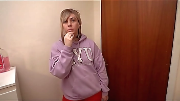 Big Butt Stepmom Shares Bed With Stepson During Cold Night